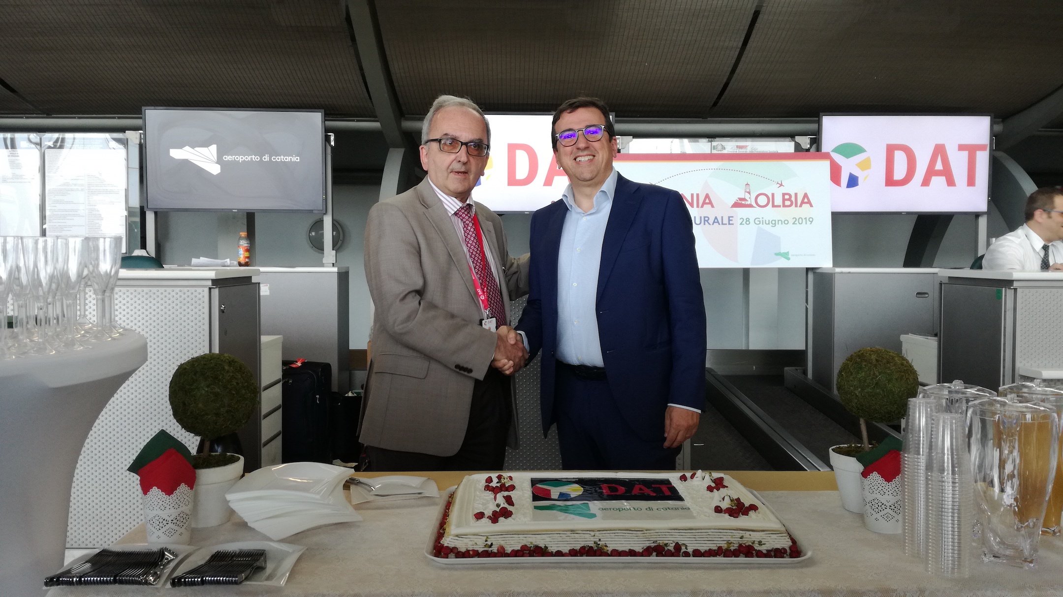 Inaugurato il volo DAT Catania - Olbia
